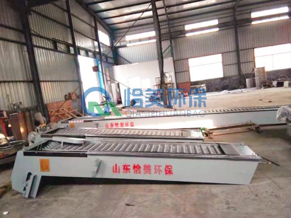 回轉(zhuǎn)式機械格柵除污機